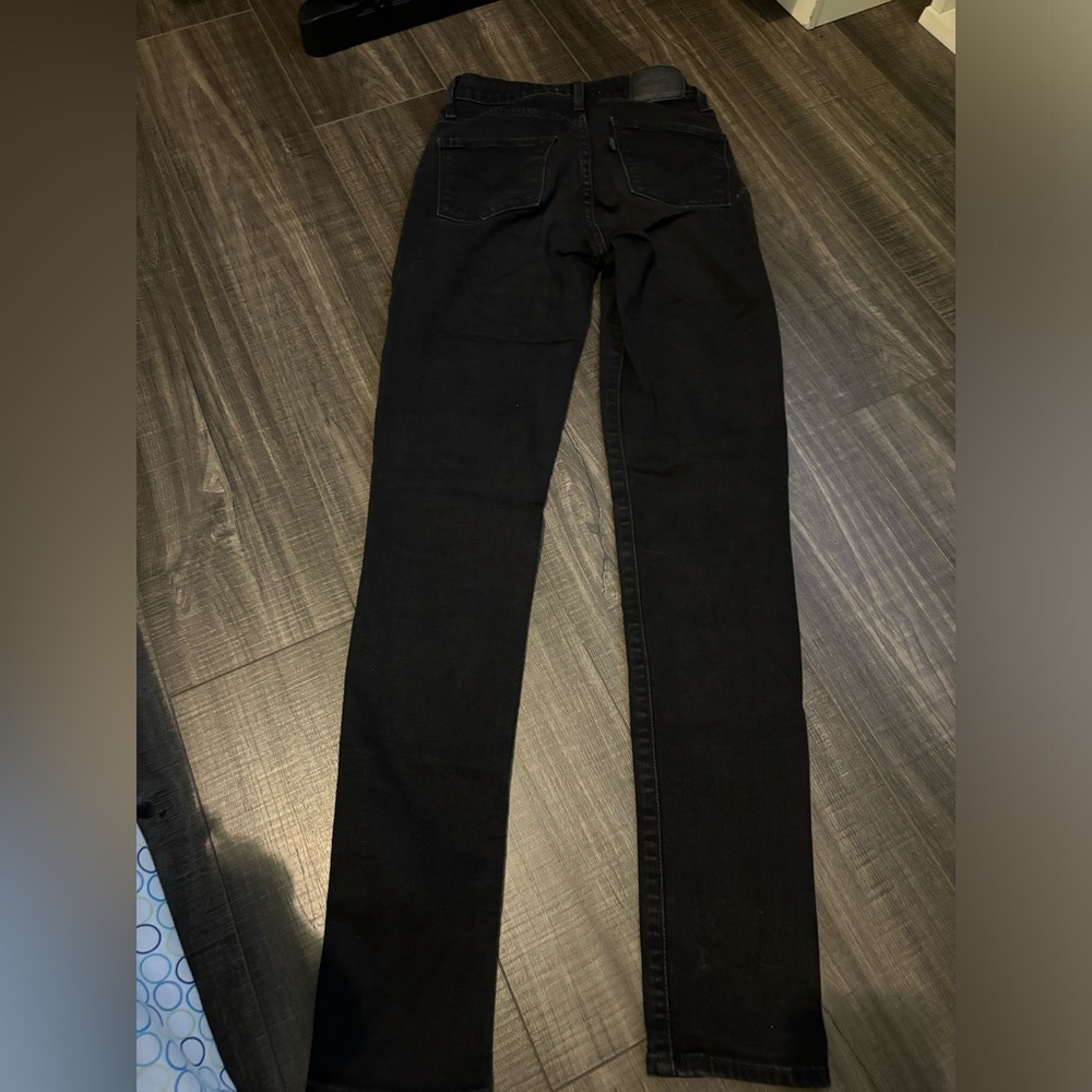 3 pairs of jeans